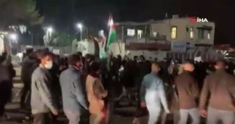 Y­ü­z­l­e­r­c­e­ ­F­i­l­i­s­t­i­n­l­i­,­ ­İ­s­r­a­i­l­ ­p­o­l­i­s­i­ ­i­l­e­ ­ç­a­t­ı­ş­t­ı­